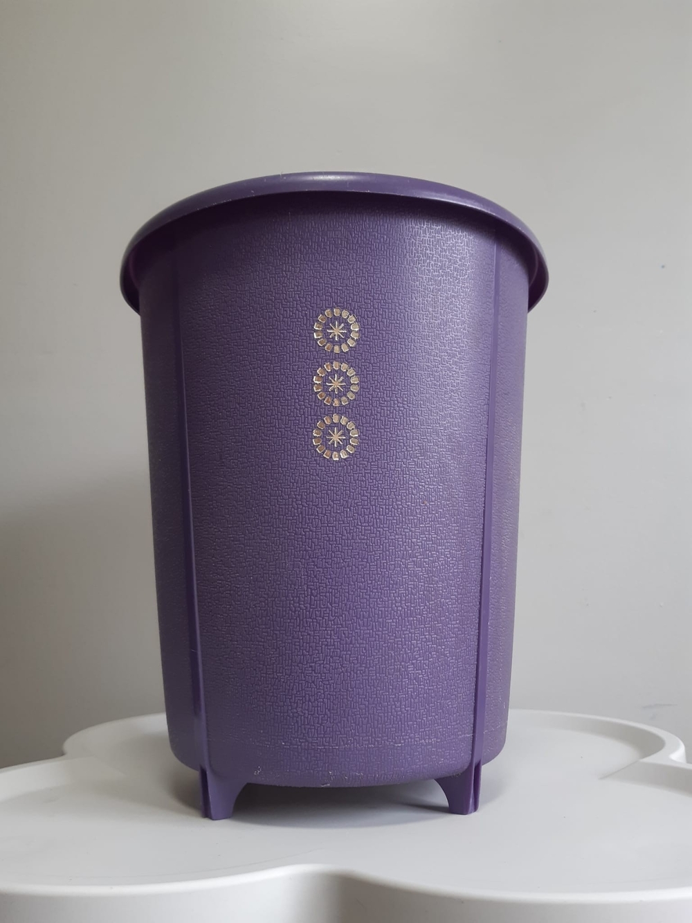 Rare 70s Purple Rubbermaid Bin
